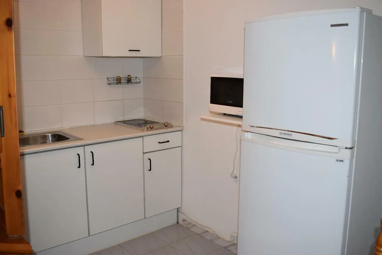 アパート Apartamento Con Bonitas Vistas Al Canal Ref 337 エンプリアブラバ